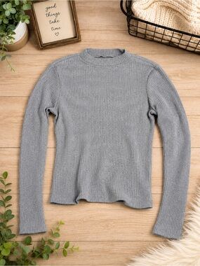 SO Gray Ribbed Mock Neck Long Sleeve Top